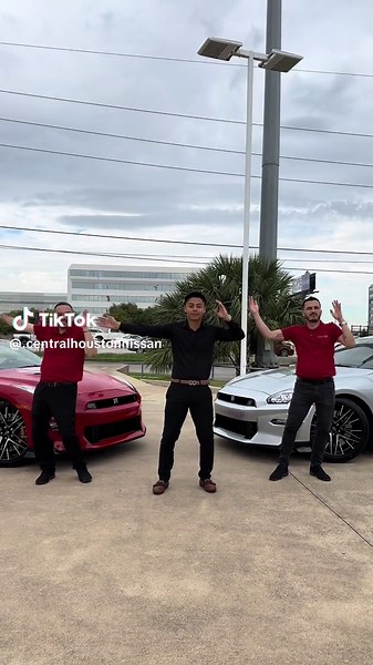 Exploring Central Houston Nissan in Texas