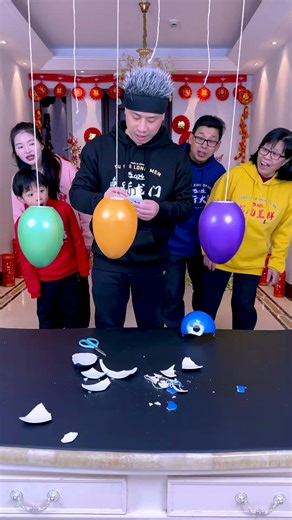 Golden Egg Cutting Challenge! Who will win? 😃 #partygames #familygames #funny