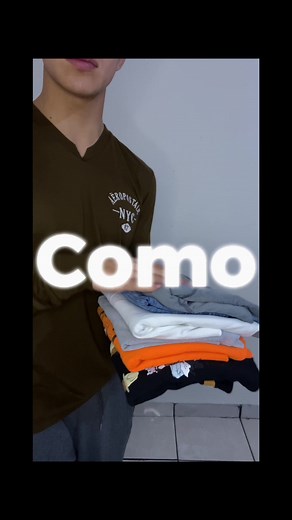 Cómo doblar una playera en 10 segundos