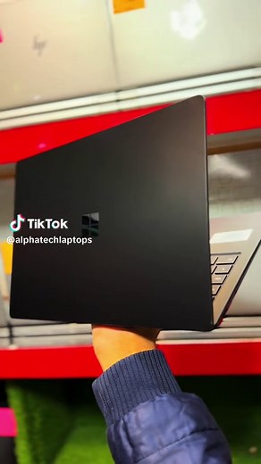 Microsoft Surface Laptop 4 Review and Unboxing