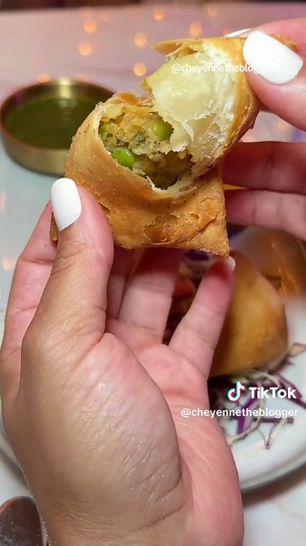 FLY RESTAURANTS TO GRAB DINNER IN Miami, FL 🤯 #fyp #miami #southflorida