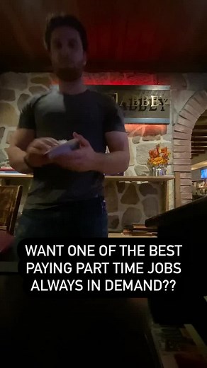 This is hands down one of the best things to do for quick cash… I have worked in restaurants for the past 5 years and will for a long time cause I LOVE IT!! Don’t get me wrong it isn’t for everyone but if you work with a good staff and have good clients then it is so worth it. If you are looking for networking with people in an area this is also a great way and can learn so much from others!! These are just some of the reasons but there are many more. #server #serving #resturant #resturantindust