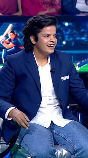 Dekhiye Kaun Banega Crorepati kal raat 9 baje sirf #SonyEntertainmentTelevision and Sony LIV par. Shafali Verma Amitabh Bachchan #KBC #KaunBanegaCrorepati #AmitabhBachchan #KBC2025 #JahanAkalHaiWahanAkadHai #KBC17 #StayTuned | Sony Entertainment Television