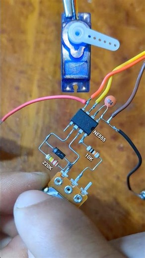 simple servo motor tester/controller #circuit #diy #shorts
