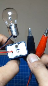 96K views · 505 reactions | How an Adjustable Motorcycle Flasher Works #reelfb #reelsfb #trending #electrical #electronics #viralreels #projectFlasher #Diy | DIY electro | Facebook