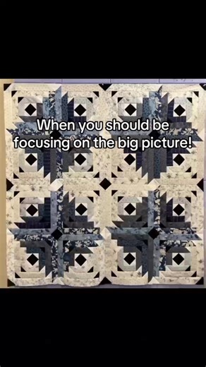 I need to quit focusing on those dang wonky points! It’s much more fun to look at the finished quilt! Credit:sew.be.it.quilts ❤️ #scrapquilt #quilting | Leanne Barnes