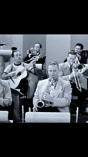 Watch I Love Lucy Season 1 Episode 8 Men Are Mes 004 #ilovelucy#ilovelucyshow | I Love LUCY Fans