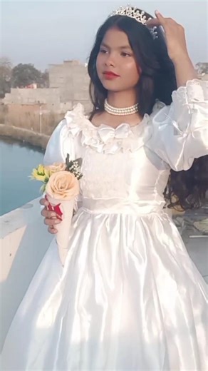 “A tribute to the most iconic royal bride — Princess Diana 👑🤍”#PrincessDiana #RoyalWeddingDress