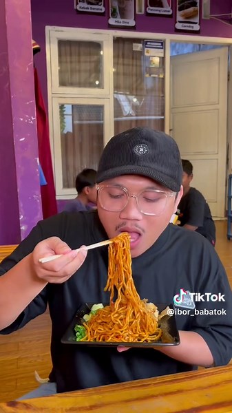 Explore Seblak Prasmanan di Tasikmalaya