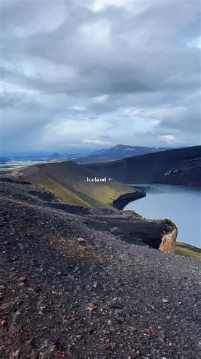 Iceland’s Alien Landscape – Moss Meets Lava 🌋💚 “In the silence of forgotten eruptions, nature writes poetry in moss and stone.” Discover the surreal beauty of Iceland’s volcanic region, where ancient lava fields are covered in vibrant green moss. This striking contrast of dark basalt rock and soft moss makes this area look like another planet. A true testament to Iceland’s untamed nature and geological history. #IcelandNature #LakiCraters #Eldhraun #MossCoveredLava #IcelandVolcano #GreenAndBla