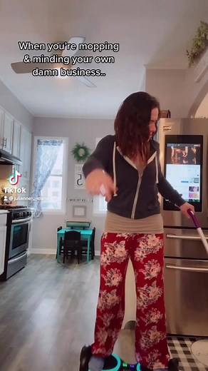 2.5M views · 5.9K reactions | When my husband says he wants to talk about my #amazon orders… #lifehack #cleaningservice #wifeylife #marriedlife #AmazonInfluencer #sahm #hoverboard #sahmlife #LetsTalk #momlife | Julianne Lundy | Facebook