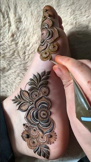 Trending feet henna Tutorial #henna #hennadesign #mehndi #hennaart #hennadesigns