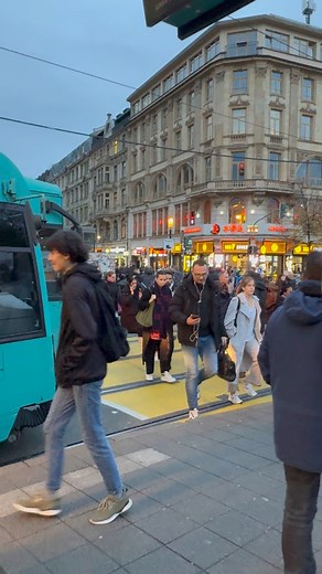 36K views · 1K reactions | Germany Frankfurt ❤️ | Explore Germany Streets | Facebook