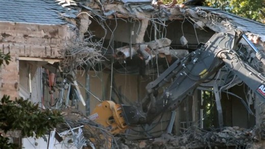 Historic preservation group seeks to pause White House wing demolition - WTOP News