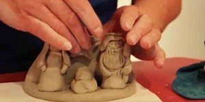 Watch How She Shapes This Air Dry Clay For A Magnificent Christmas Rendition!