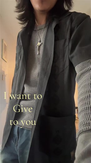 I’m so glad the internet is coming back but still waiting on their new music 😭#theinternet #latino #ootd #alt #stevelacy