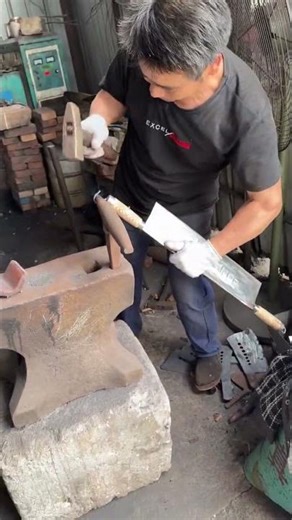 Double handled meat knife making process