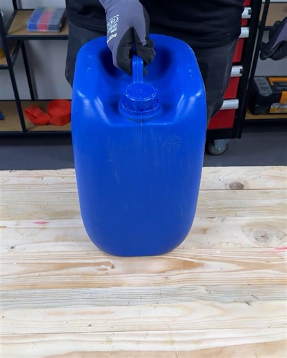 4M views · 8.3K reactions | Transform a gallon into a handy storage tool ️ | Magic Hands Creations | Facebook