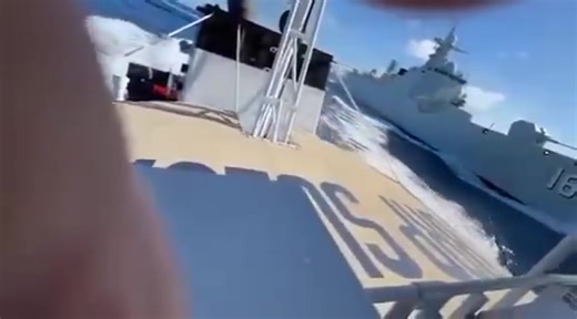 This is the video showing the collision of PLAN Type 052D destroyer CNS Guilin (164) and CCG Type 056 corvette CCG-3104, from the lens of PCG Parola-class patrol vessel BRP Suluan (MMRV-4406). #china #Philippines #army #Navy #airforce #marines #freedom #chinasea #collision #vetradiosyndicate #crash #destroyer #aegis #arleighburke #helicopter #JDVance #trump | Vet Radio Syndicate