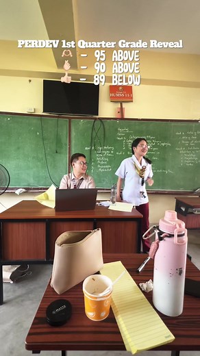 Hayahay sa Perdev: Grade Reveal ng HUMSS Student