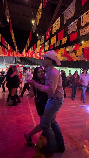 Puros Bailes en Washington