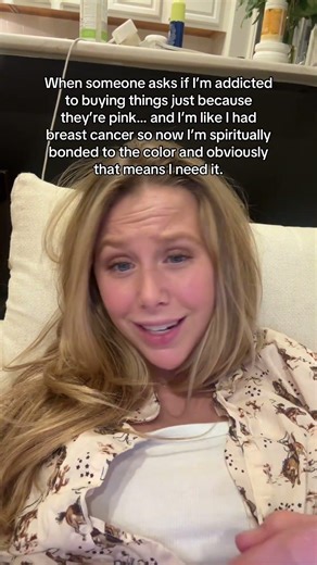 lemme see… a pink couch, pink jacquemus heels, a * coming soon* pink laptop… the list goes on