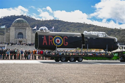 Avro Lancaster "G for George" Returns to the Australian War Memorial - Vintage Aviation News