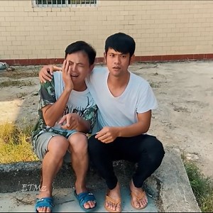 220K views · 9K reactions | Why he is crying so hard? Real story of mind too 藍藍臘‍♂️ | Emery Howell | Facebook