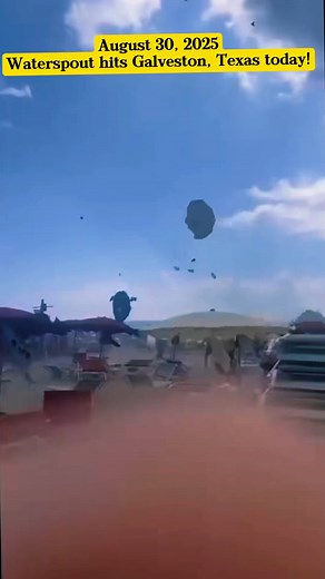 August 30, 2025 - Tornadic waterspout strikes Galveston, Texas #waterspout #tornado #strikes #Galveston #Texas | News JohnDuc