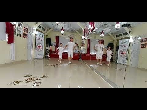 Dansuri populare sector 4 Joc popular din Moldova, "Stanga-dreapta"- prezentat de Raluca Simona sava