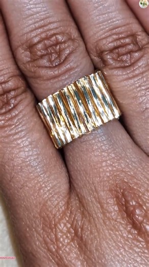 13K views · 182 reactions | DIY Gold Bugle Bead Ring 朗朗 | Wedding Decoration Ideas | Facebook