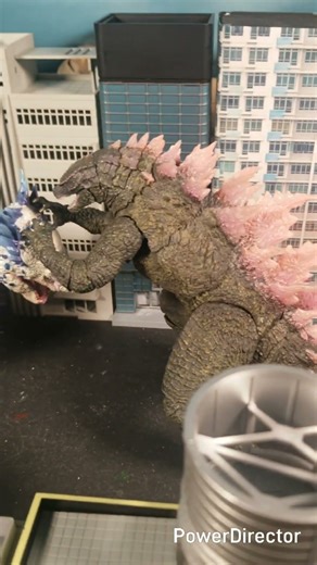 The 12 days of Cyber: Day 8: Behind the Scenes #godzilla #godzillaxkong #monsterverse #kaiju #bandai