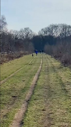 DOBERMANN REAV runs with jogger ‼️