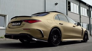 Gold edition Mercedes S 580 customized by Mansory