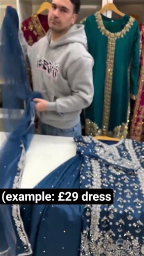 uk dress shopping | uk prom dress shopping | uk women dress | london dress style #uk #london #dress