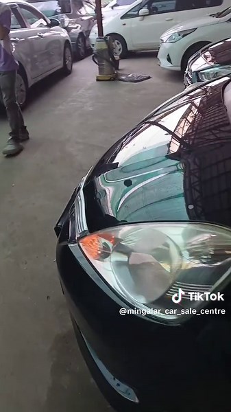 Honda Fit Shuttle: Compact Car Features