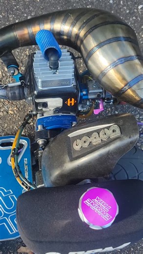 Northeast Go-ped on Instagram: "A little dusty but she outside #goped #sgsr46r #460 #northeastgoped #gopeddingisnotacrime #adaracing #ddmracing #zeroerrorracing #goped #gopednation #2stroke #gopro #bartoloneracing #gopedrider @apogeeperformancellc as always @jtracingusa #dragonalliance #dragongoggles #foxracingusa #foxracinggear #sillynicenyc #brappp #spankgrips #odesseybmx #avidbb7 #avidbrakes #160mmrotor #skram #supergsr46r #gopedradio #gopednyc"