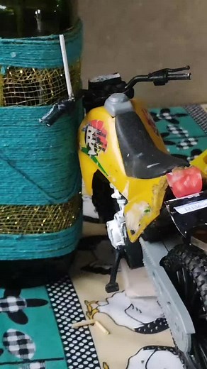 Personalizando Motos de Brinquedo: Como Fazer Guidão