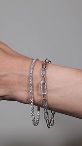 Looking for the perfect bracelet stack? You're in the right place! Explore this chic combination of diamond tennis bracelet and paper clip link bracelet for a stunning layered look ✨💎 #jewelry #finejewelry #diamondjewelry #engagementring #diamondengagementring #eternityband #diamondeternityband #diamonds #LuxuryJewelry #PerfectFit #JewelryTrends #MarkBroumand #BraceletStacking #TennisBracelet #JewelryInspo | Mark Broumand