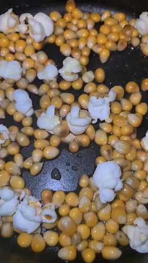 Popcorn Science: Slow Motion Popping Explained