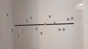 Un péndulo es un sistema mecánico que se compone de un objeto que pende o está suspendido de una cuerda o hilo o cadena y que se mueve debido a una fuerza. Conoce más sobre ellos y cómo se han utilizado desde hace siglos en diversas áreas de la ciencia y la tecnología. 🧐✨ #AnfitrionesUniversum | Universum, Museo de las Ciencias