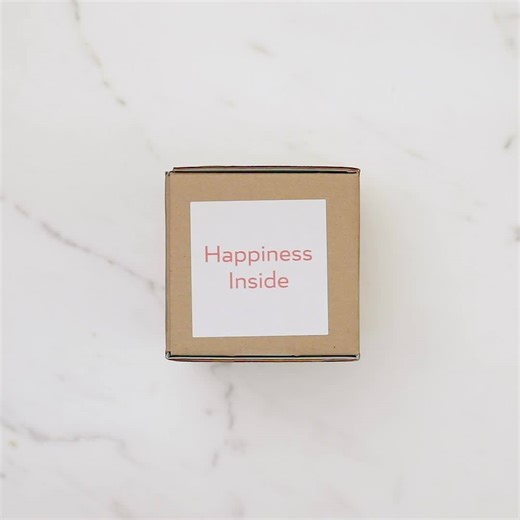 Whether they need a pick-me-up with a sweet treat 🍭 or some self-care motivation 🛁 Send the perfect, personalized gift to your people from the comfort of your own home! | Greetabl