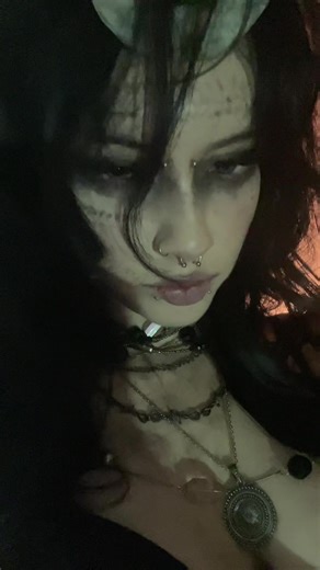 Enchantress Cosplay: Embracing the Character