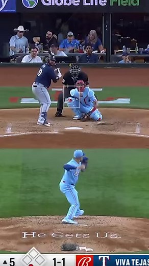 Arguably the best defensive catcher ever. On this Saturday of #HispanicHeritageMonth, we highlight Pudge Rodriguez! | MLB