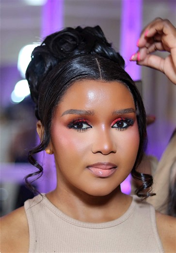 Zimbabwe Makeup Masterclass: Hues and Tones Full Glam