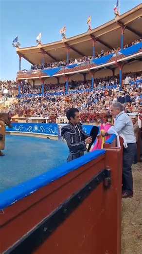 🫂 Tauromaquia, cultura que une. 📸 Bayona (Francia, septiembre de 2025) | Fundación del Toro de Lidia