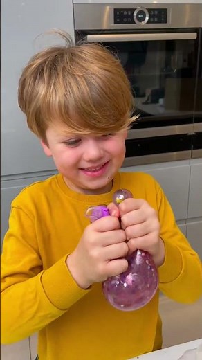 What's inside these Viral Doctor Squish Squishies? 💖