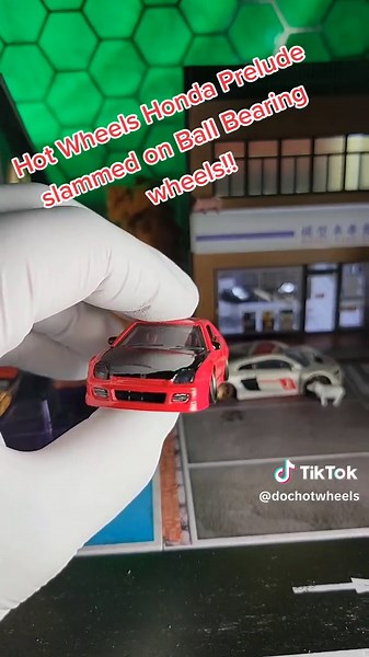 Hot Wheels Honda Prelude slammed on Carlomo wheels with hand painted red detail. Interior is hand painted with custom seatbelts!! #Honda #Prelude #hotwheels #164 #hotwheelscustom