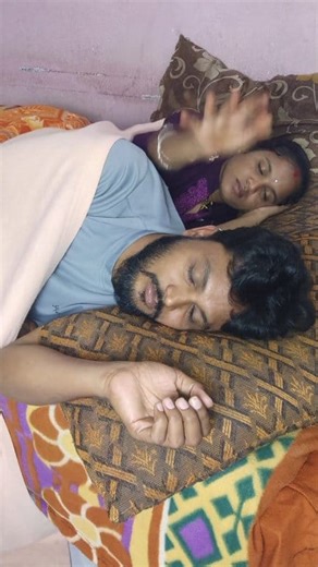 Deep Sleep 😴 Funny Slap 😂 #wifeandhusband #comedyreels #deepsleep #funnyslap #roti #slap #DreamGirl #funnycouple #funnyreels #vairalreels | Narendar Palamoor