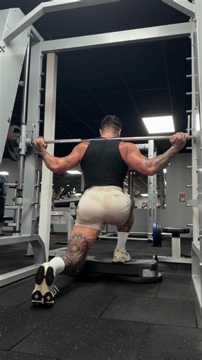 Michael “NUNZI” Nunziata | SAVE!☝️This is a Must Try on your Next Glute Workout!👊 | Instagram